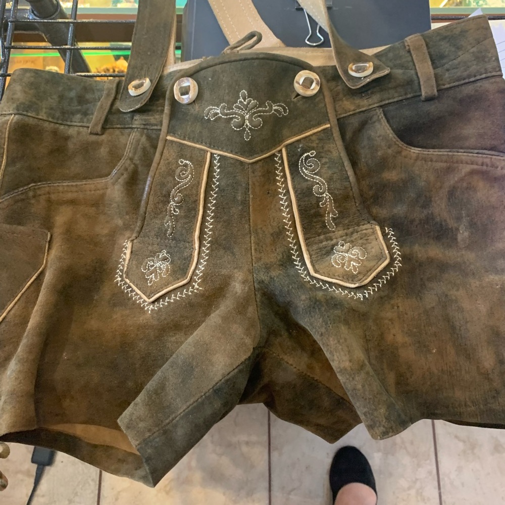 Lady Lederhosen size 38 Europe size 6 US